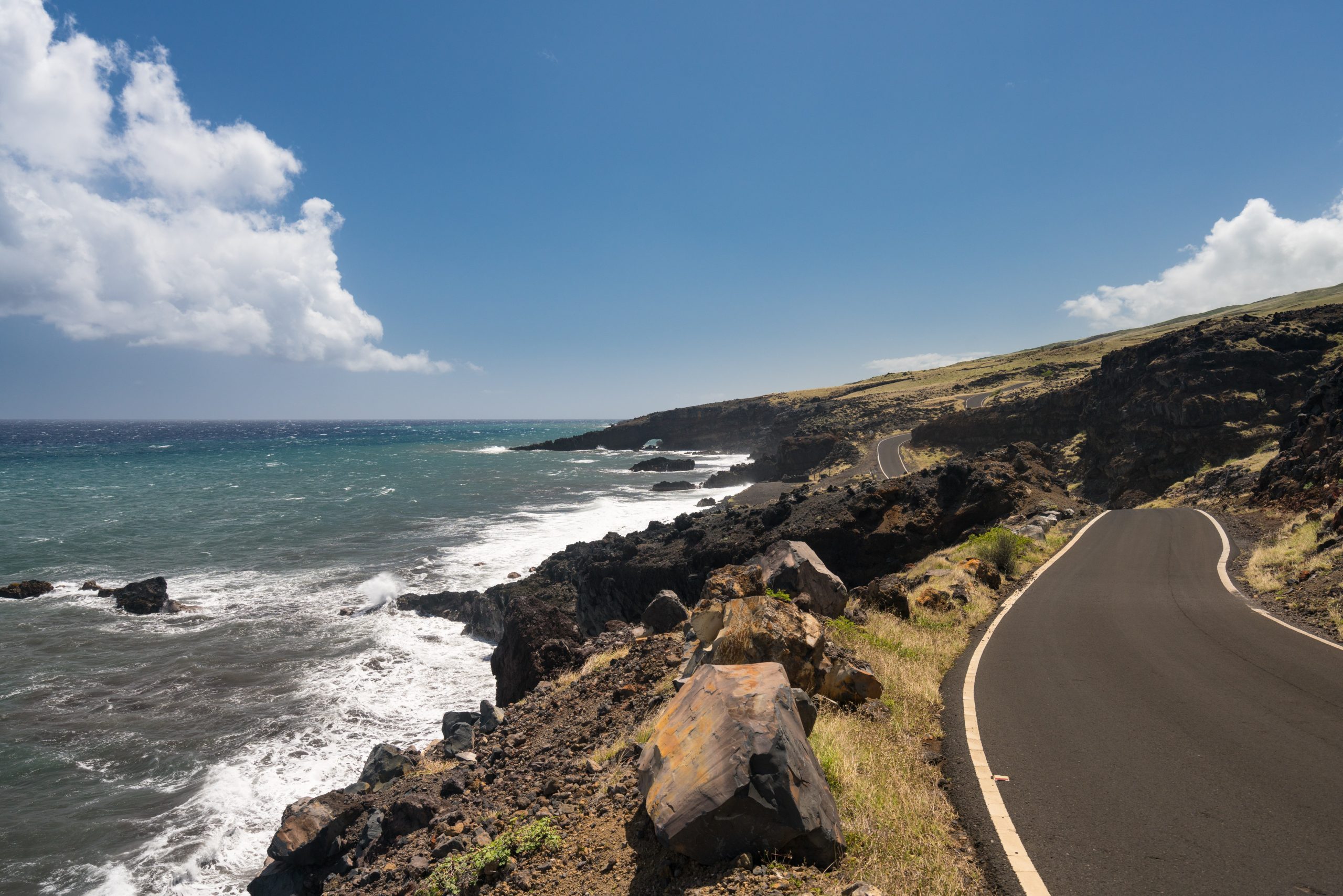 Lonely and remote winding road past Hana around south of Maui along the coastline
