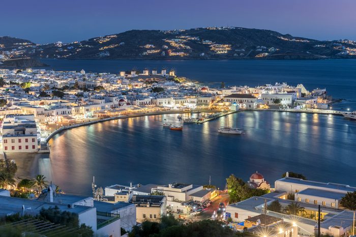 mykonos party greece