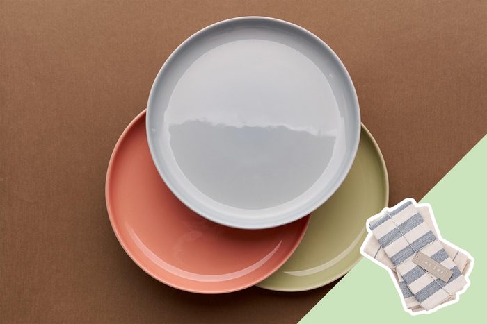 Dinner plates