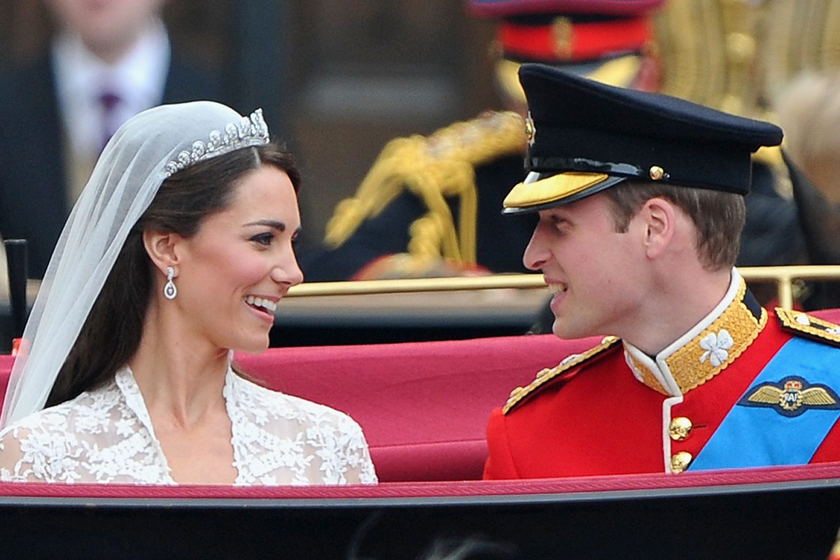 This Is What Prince William and Kate Middleton Said During Their Post-Wedding Carriage Ride