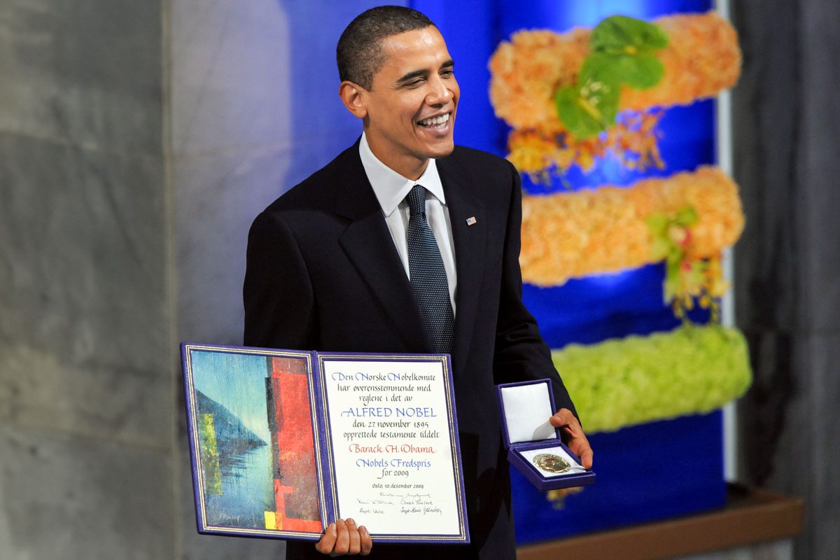 Us President Barack Obama With Nobel Peace Prize